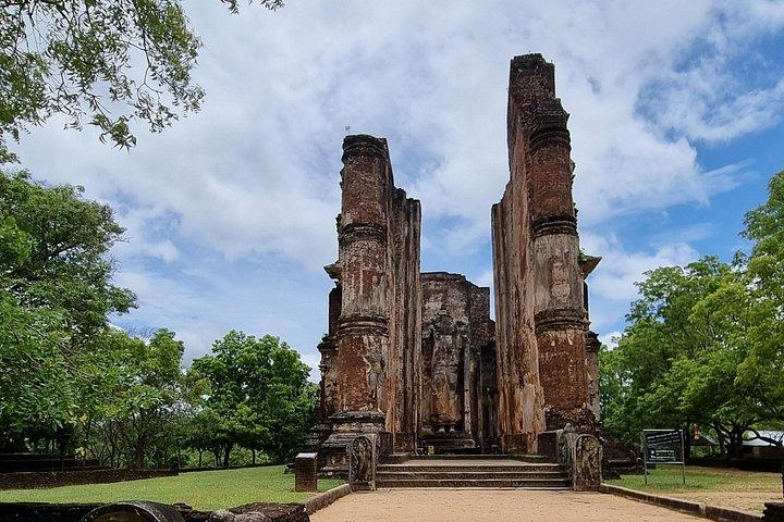 Sri Lanka Sightseeing - Private Transport: Customizable
