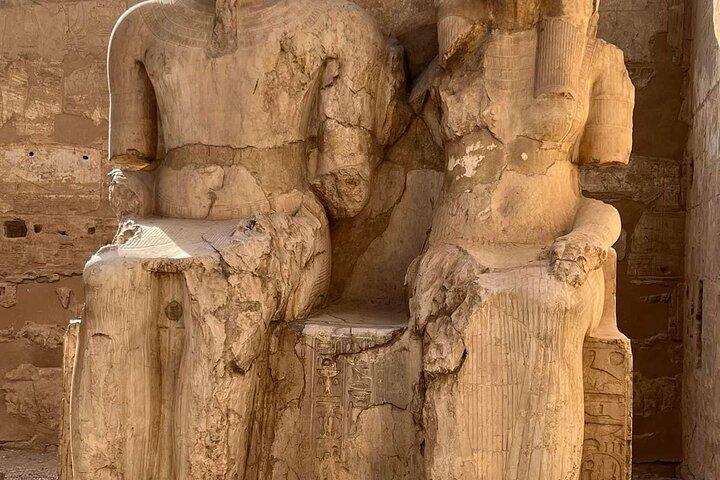 Luxor-Tagestour ab Kairo mit dem Flugzeug