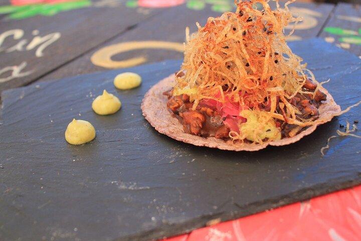 料理体験 + アルマ デ メキシコによるテキーラとドリンクのテイスティング