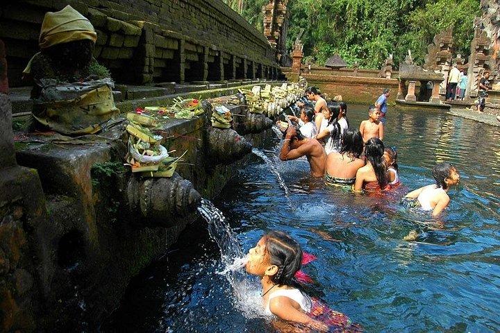 バリ スピリチュアル ジャーニー - 食べて、祈って、恋をするツアー (プライベート & オールインクルーシブ)