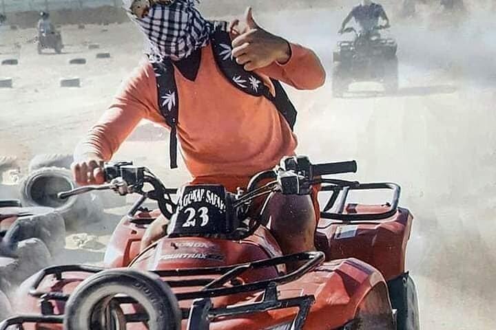 Blue Hole da Sharm El Sheikh, quad ATV, giro in cammello, pranzo, ritiro