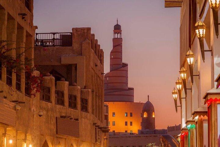 City tour noturno em Doha | Souq Waqif | Museu Nacional | A Pérola | Vila Katara
