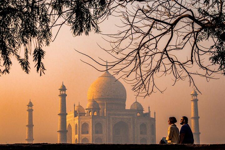 Von Delhi : Ganztägige Taj Mahal & Agra Tour mit dem Auto