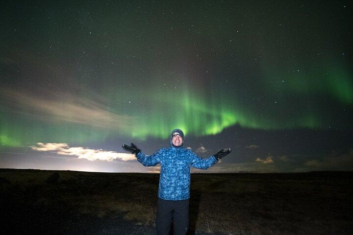 Excursion en petit groupe en 4x4 Reykjavik Northern Lights avec photographe