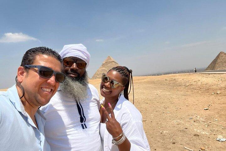 Egypt Layover para Giza, museu egípcio e mercado do aeroporto