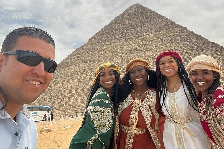 Egypt Layover para Giza, museu egípcio e mercado do aeroporto