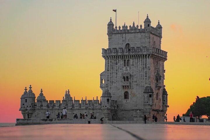 Punti salienti di Lisbona: tour privato di 2 ore di Belem in tuk tuk