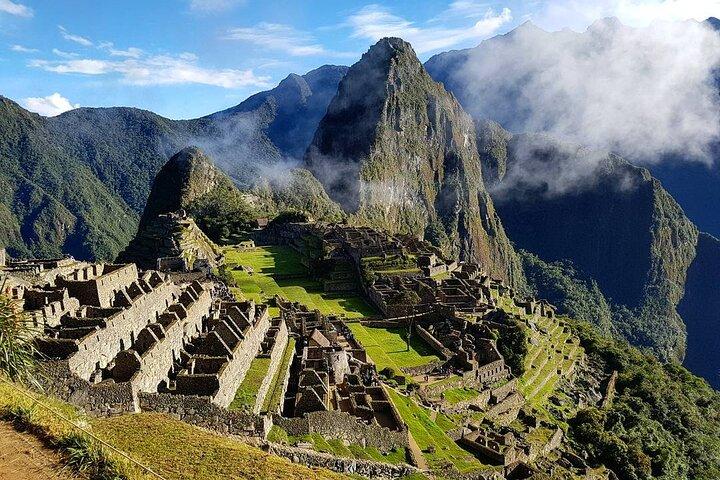 Machu Picchu Full Day Tour with a Private Guide