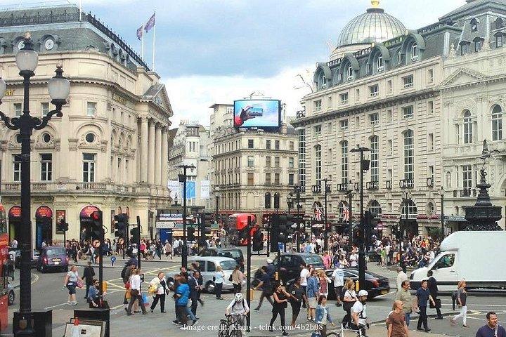 ロンドンのウエスト エンド : ソーホー、コベント ガーデン、チャイナタウンのプライベート ツアー