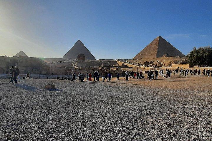 private day tour giza pyramids & Gem