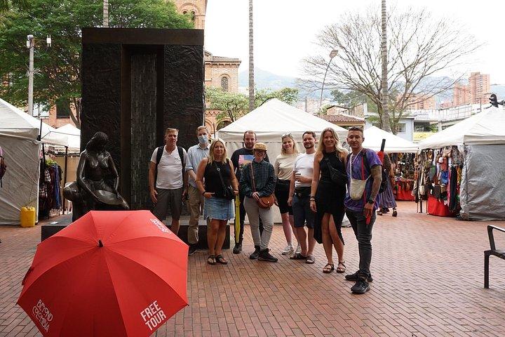Visite partagée d'El Poblado, de Provence et de Manille