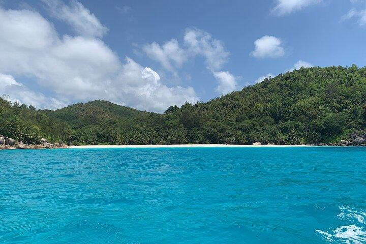 Seychelles Snorkeling, Natation et barbecue
