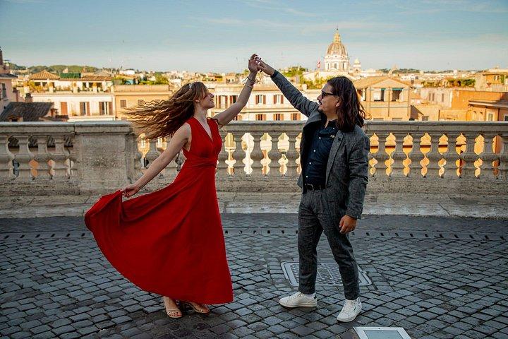 ローマ：スペイン階段で自分だけのプライベート写真撮影