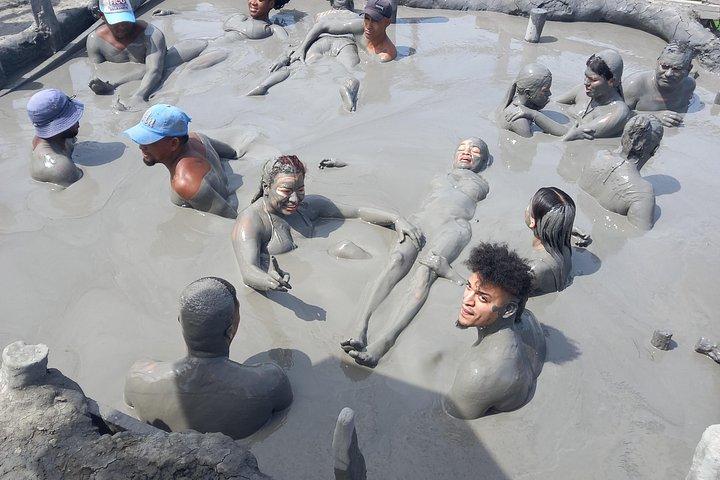 Unforgettable private mud volcano tour with brunch from Cartagena