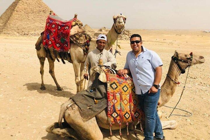 Cairo Layover Tour: Giza-pyramiderna, Christian Cairo Mosque & Dinner Nile Cruise
