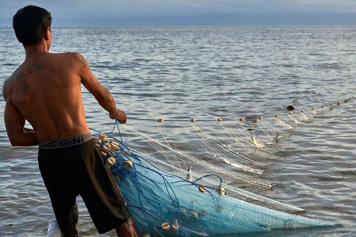 Visita del pueblo de pescadores Home Krateng desde Bangkok con guía de habla inglesa