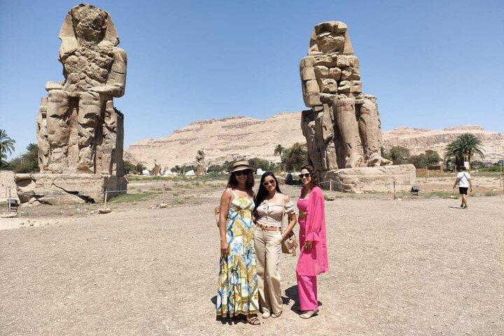 Luxor West Bank Private Tour with Egyptology Guide with lunch