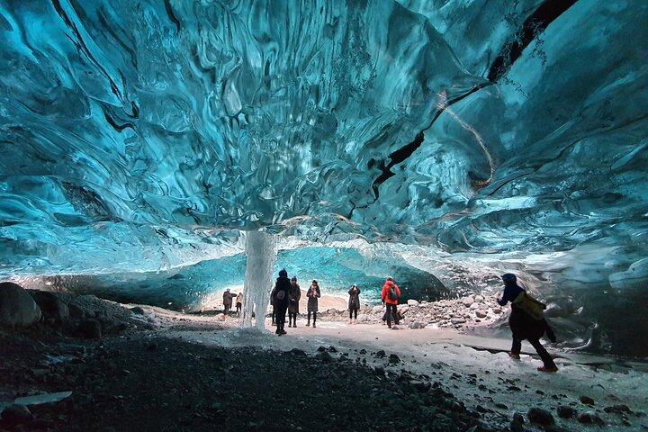 3 - Giorno Golden Circle, costa meridionale e grotta di ghiaccio - Tour per piccoli gruppi