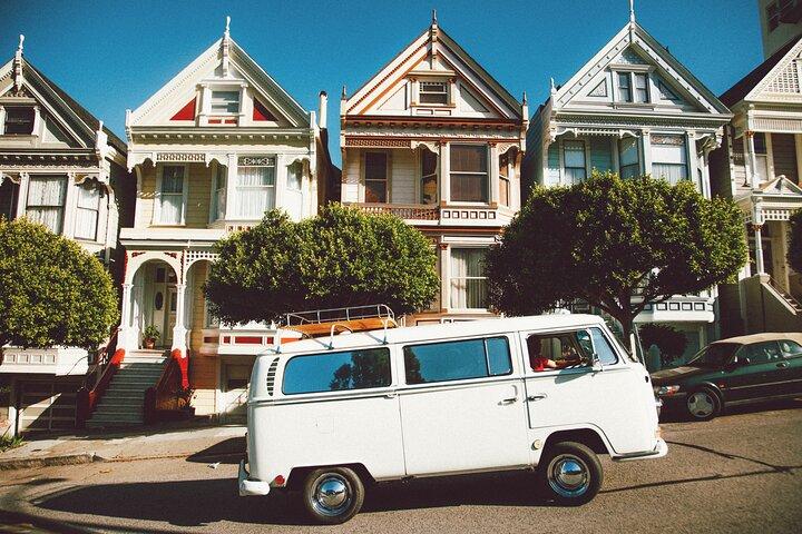 Excursão Privada de Senhoras Pintadas em San Francisco