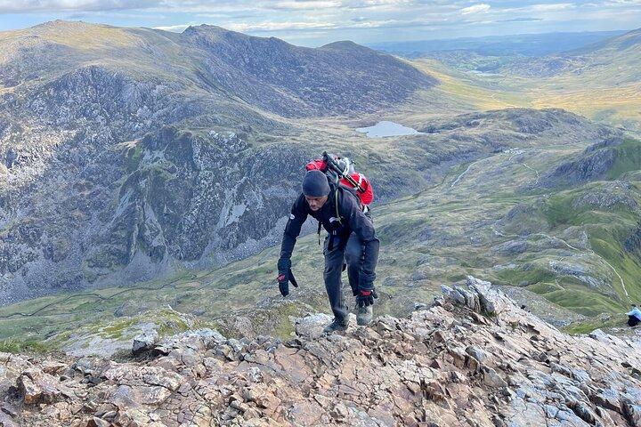 Snowdon a través de Crib Goch