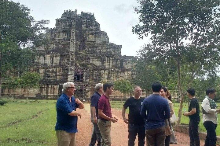 Preah Vihear、Koh Ker、Beng Mealeaツアー