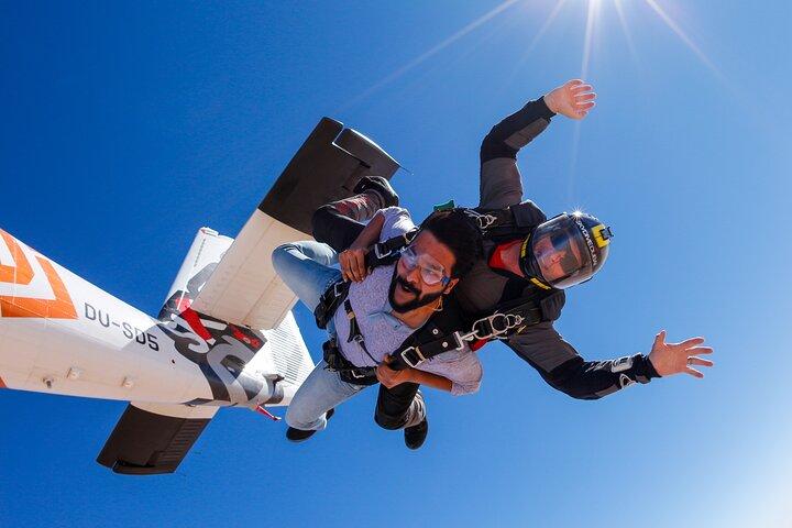 Dubai Skydive Tandem Over The Palm inklusive overførsler