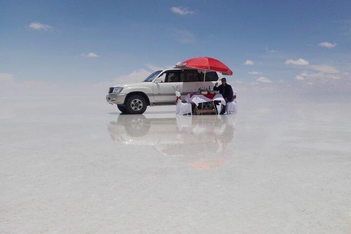 Heldags privat rundtur till Salar de Uyuni