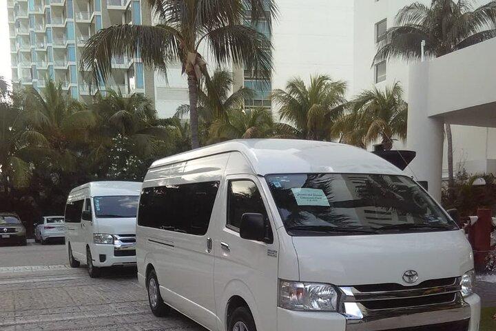 Transferência privada do aeroporto de Cancun para Cancun