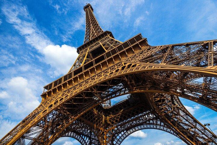 Tour in ascensore della Torre Eiffel con accesso facoltativo alla vetta e alla crociera