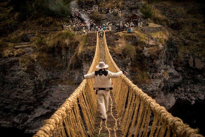Cusco : 7 Days | Sacred Valley | Machupicchu とその他のアトラクション
