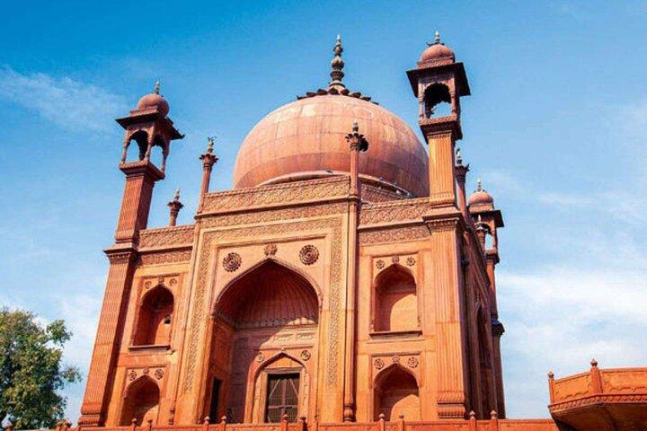 pris Agra Tour: Taj Mahal, Baby Taj & Hidden Red Taj
