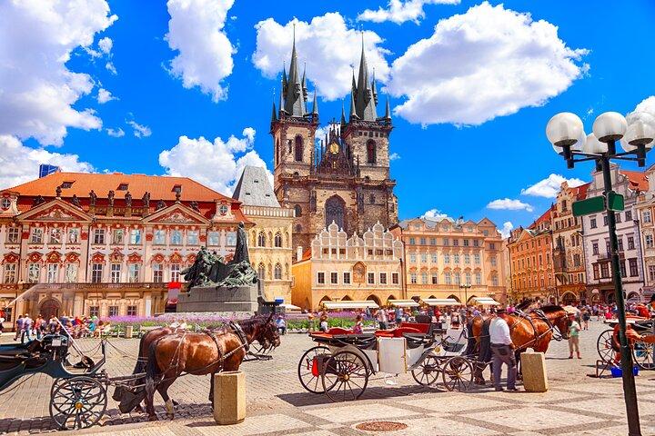 Biljetter till Prag Lesser Town Tour, St Nicholas, Pragborgen