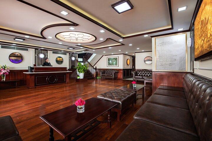 Croisière Dora 3 jours Explorez la baie d'Halong Balcon privé de la baie de Lan Ha