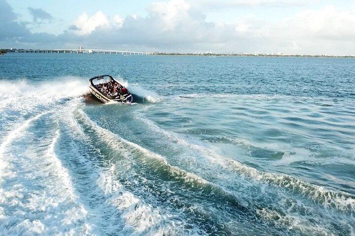 Schnellbootfahrt und Stadtrundfahrt durch Miami