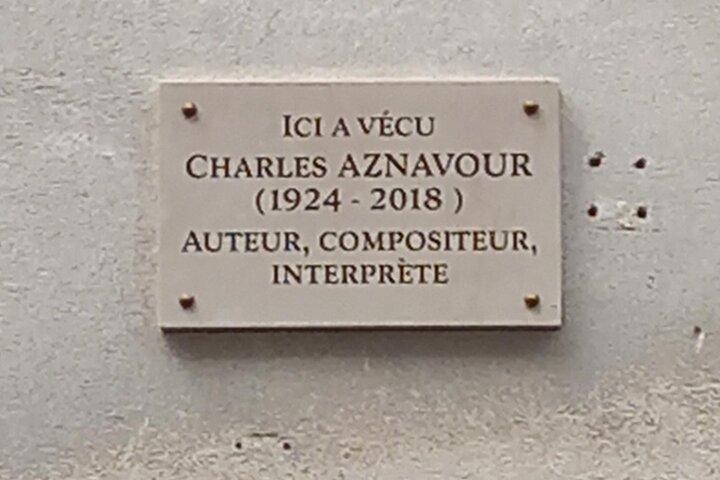 Chanson och musikalisk turné i Paris