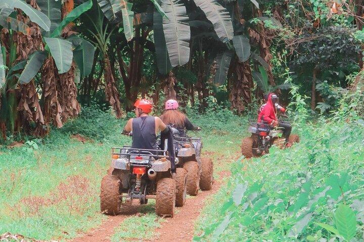 Pieno su 5-7 ore ATV Adventure Rivers-Mountains-Jungle con trasferimenti Manila