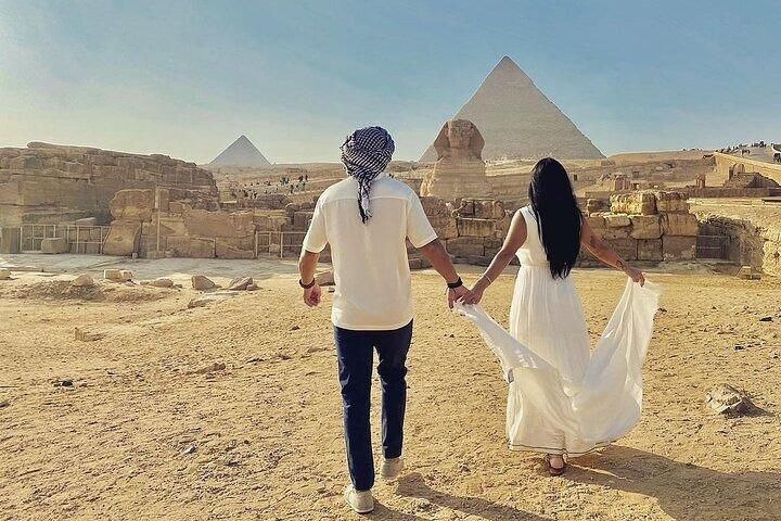 Private Pyramids & Sphinx Day with Grand Egyptian Museum