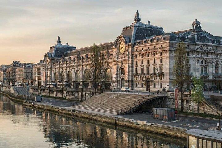 Paris Private Führung in einem französischen Oldtimer