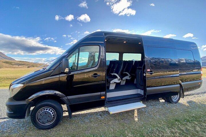 Salida Traslado Privado Madrid al Aeropuerto MAD en Minibus