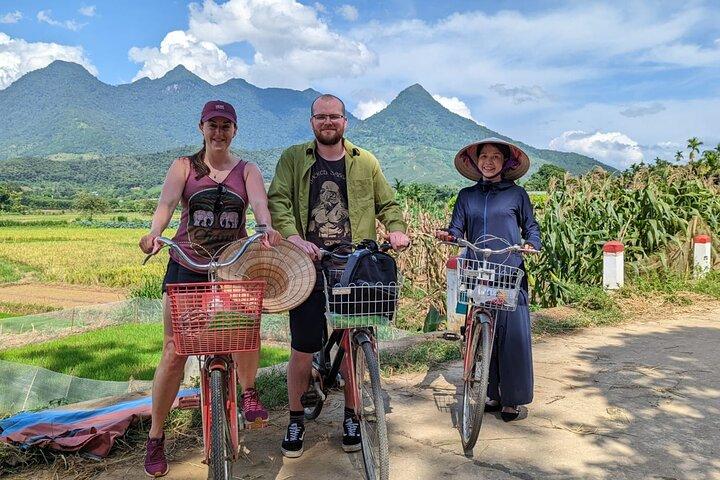 Bavi Eco-tour: Dompel je onder in het authentieke dorpsleven buiten Hanoi