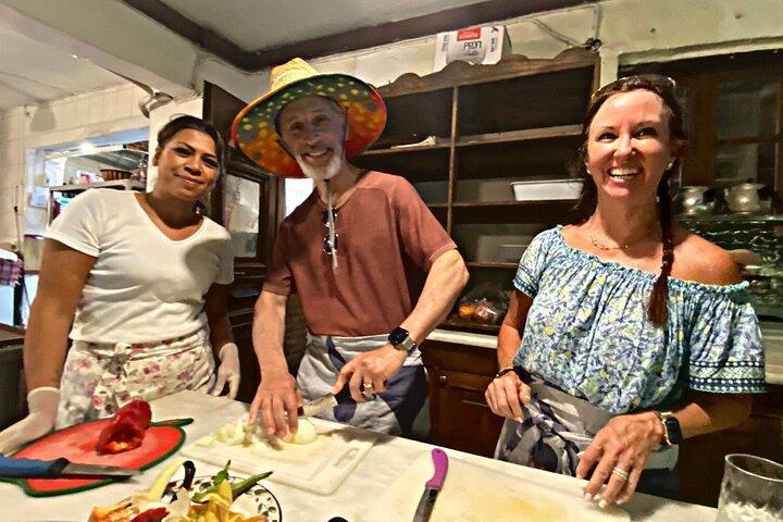 Private Ephesus Tour & Cooking Experience with locals