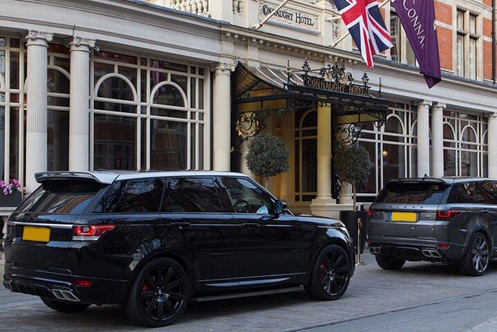 Lounge VIP e Range Rover di lusso con autista al London Bicester Shopping Outlet