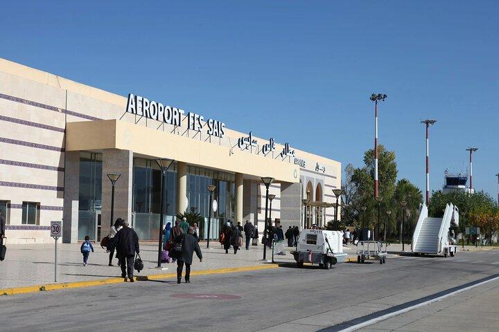 Privat overførsel fra Marrakech til Fez lufthavn eller by