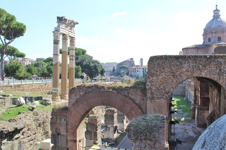 Julius Caesar’s Life and Monuments Private Tour in Rome