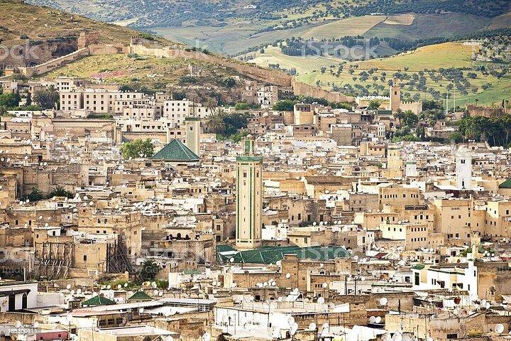Privat overførsel fra Marrakech til Fez lufthavn eller by
