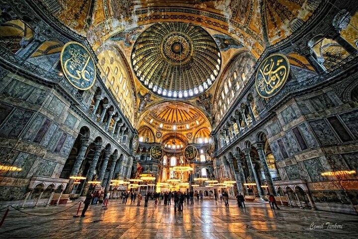 Istanbul-Blue Mosque,Hippodrome Guided Tour