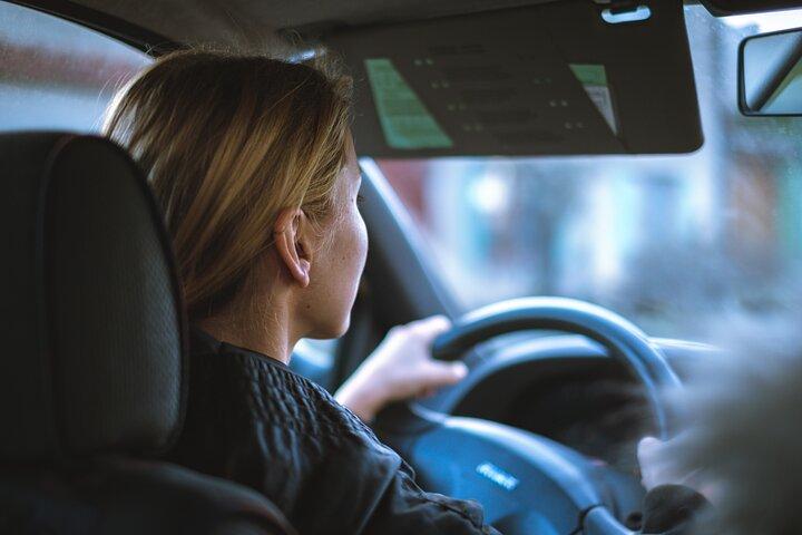 Private transfer from Lisbon to Lagos with 2 hours sightseeing