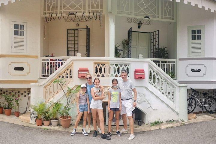 Eat Snap Katong Walking Food Tour