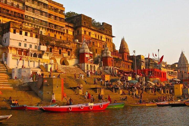 Excursion de 7 jours en triangle d'or avec Ranthambore Safari et Varanasi