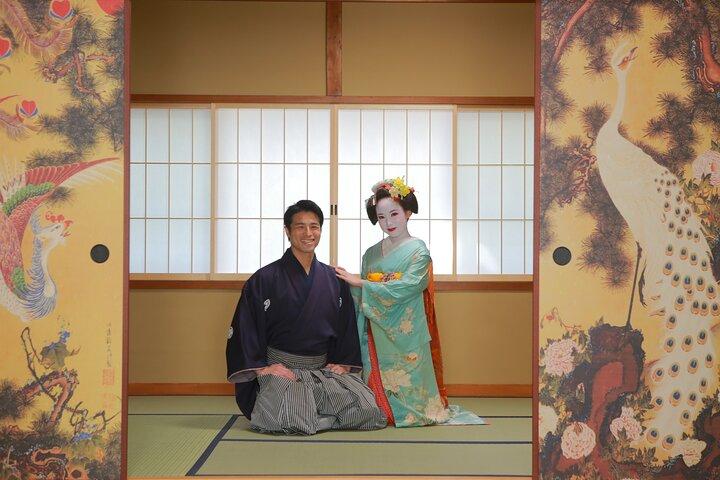 Tempio Kiyomizudera di Kyoto: progetto di coppia Maiko e Samurai